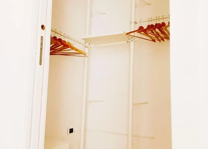 Casa Re Manfredi 12 * Бари